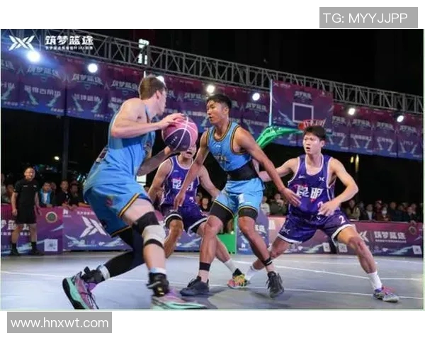 3月27日北京队迎战深圳队期待精彩对决和激烈竞争的篮球盛宴 3月27日北京队迎战深圳队期待精彩对决和激烈竞争的篮球盛宴