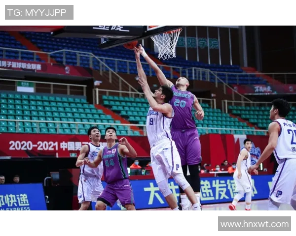 CBA新疆队对阵山东队精彩直播全程回顾与赛后分析